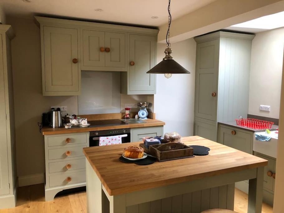 St Anthony'S, Bright Perkily Decorated 3 Bedroom House Ampleforth Exteriér fotografie