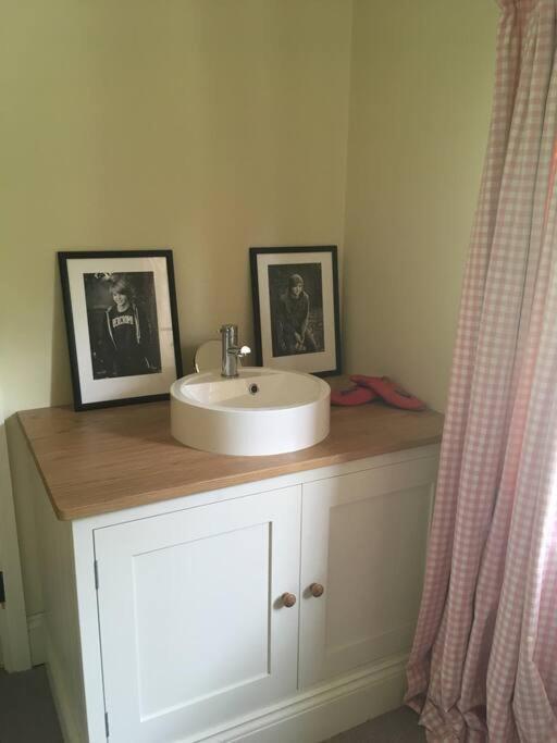 St Anthony'S, Bright Perkily Decorated 3 Bedroom House Ampleforth Exteriér fotografie